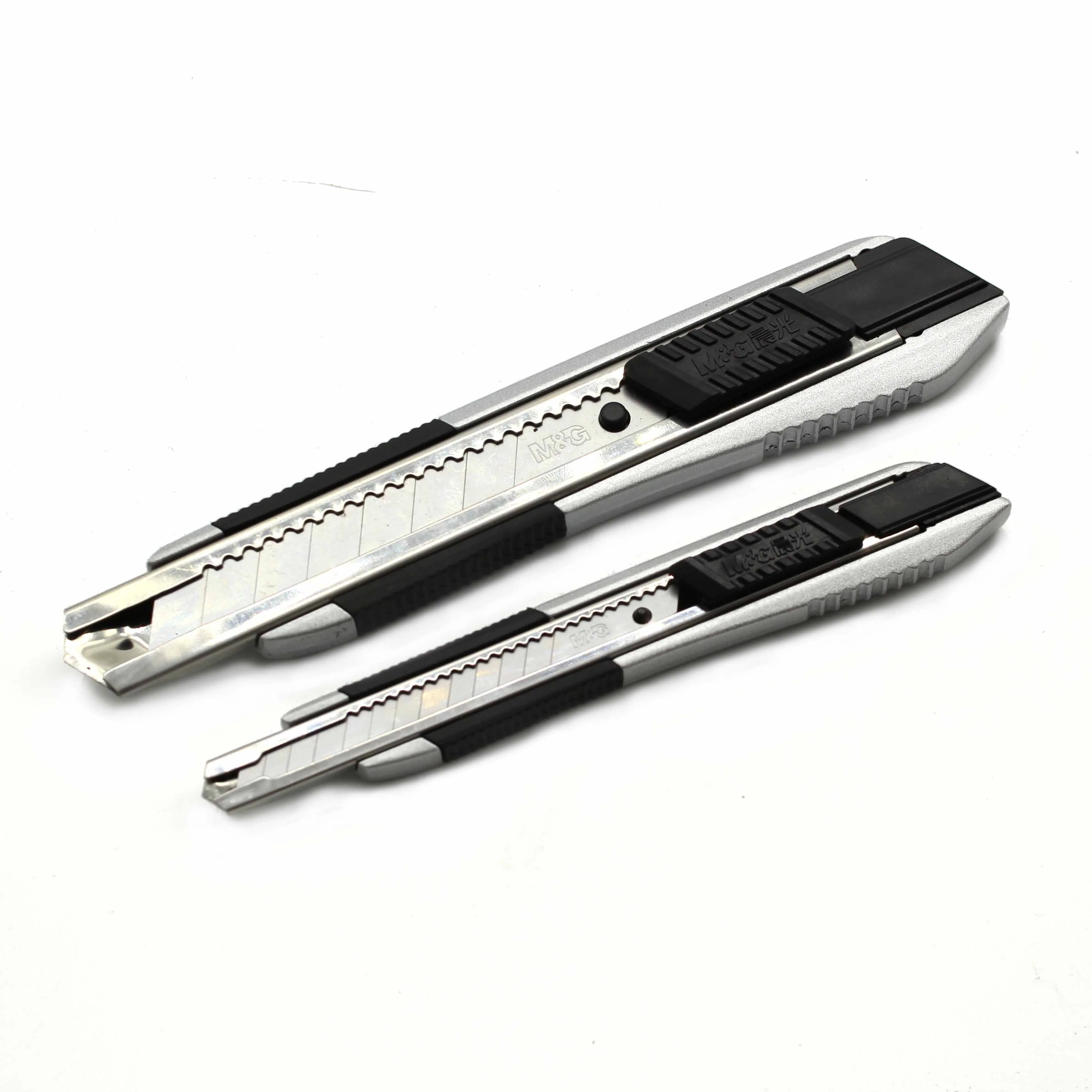 Metal Body Snap Knife