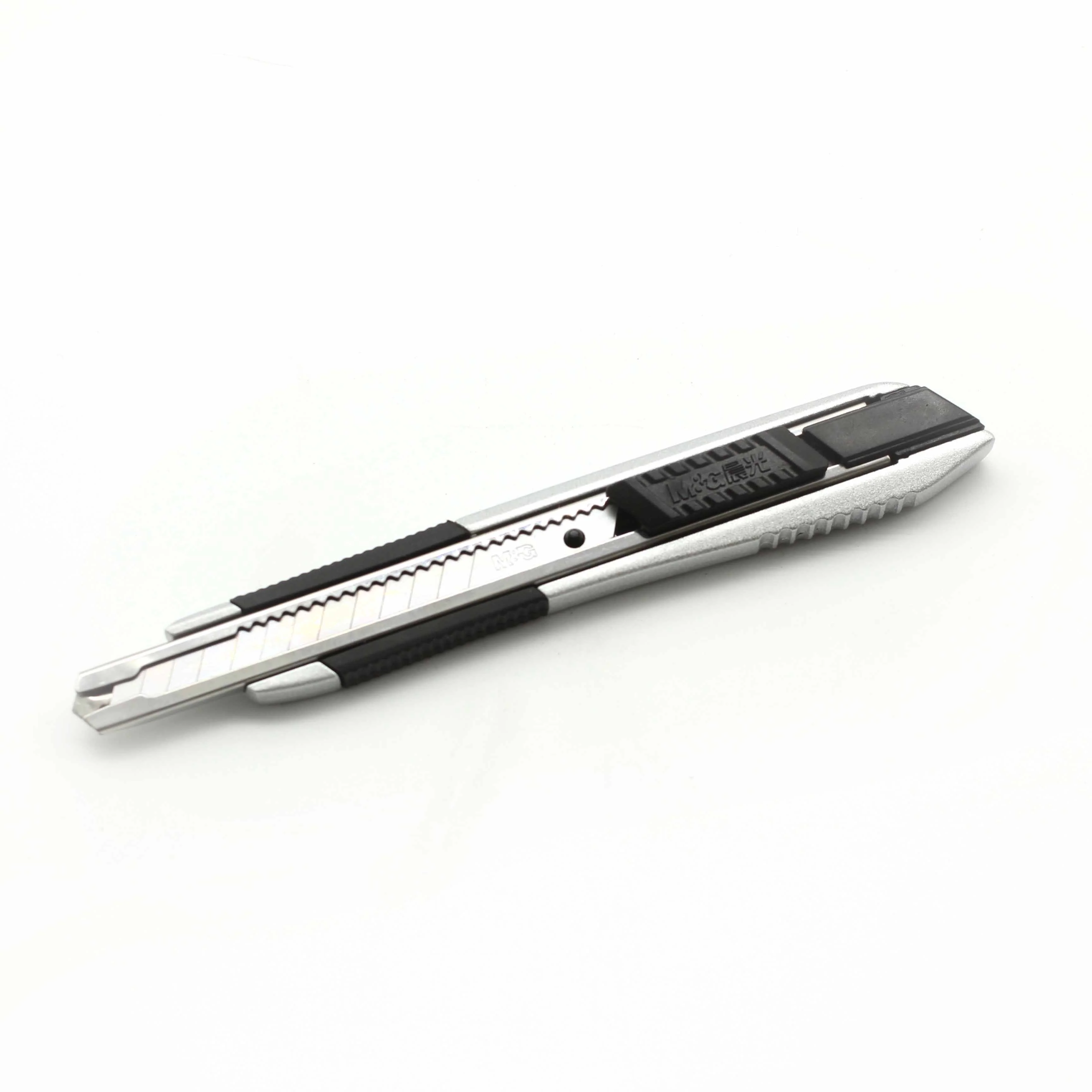Metal Body Snap Knife - Image 4