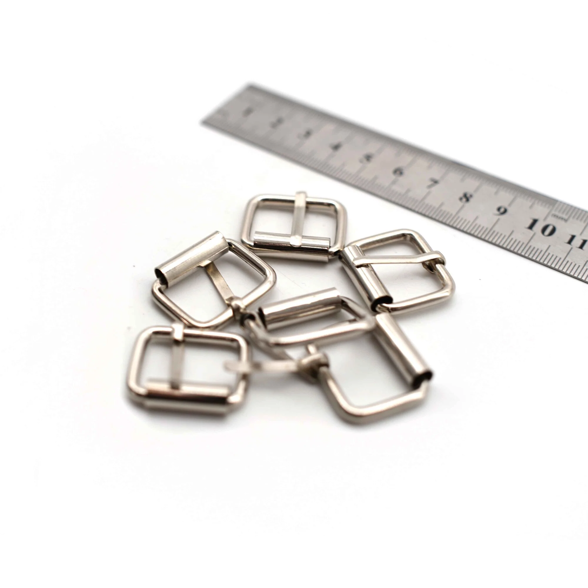 Metal Buckles - 24mm x 26mm - Silver - Pack of 8