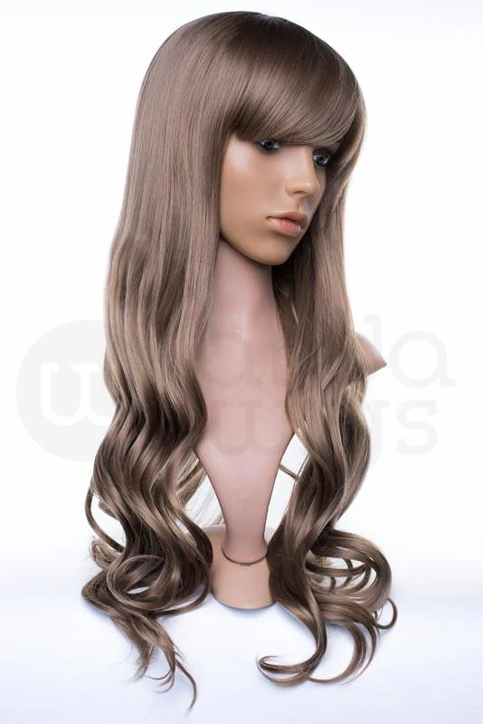 Nina Classic Wig - Image 13